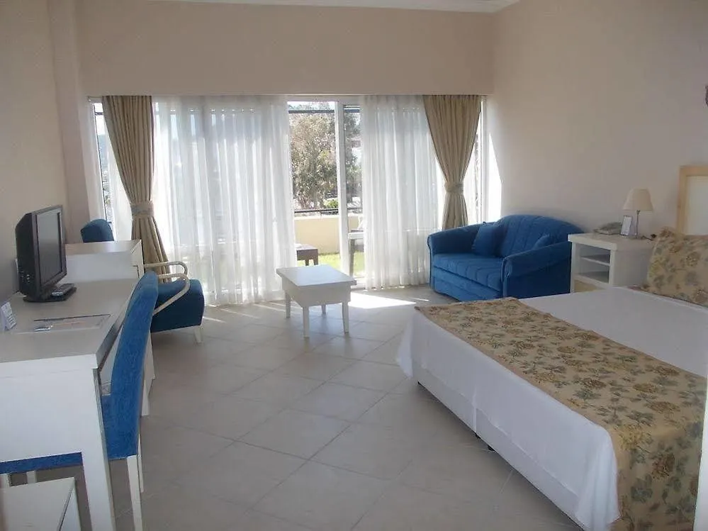 **** מלון בודרום Gundem Resort טורקיה